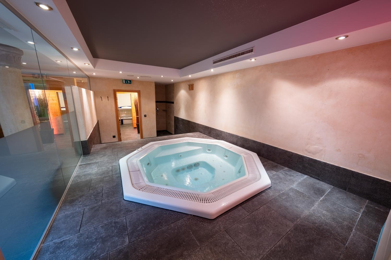 Sport & Beauty 2, Hotel Garni Castel B&B, Landeck