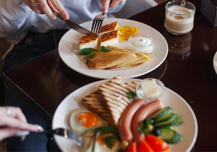 Food & Drinks 5, Bakkara Hotel, Dniprovs'kyi