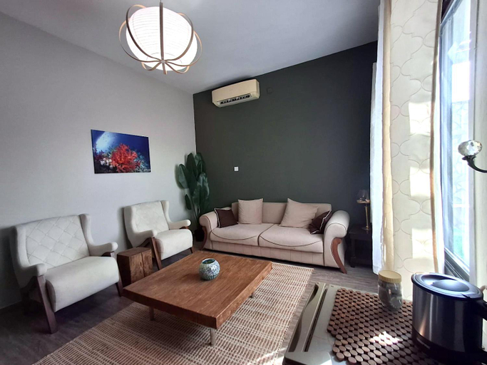 Others 3, Roushan Resort, Marbat