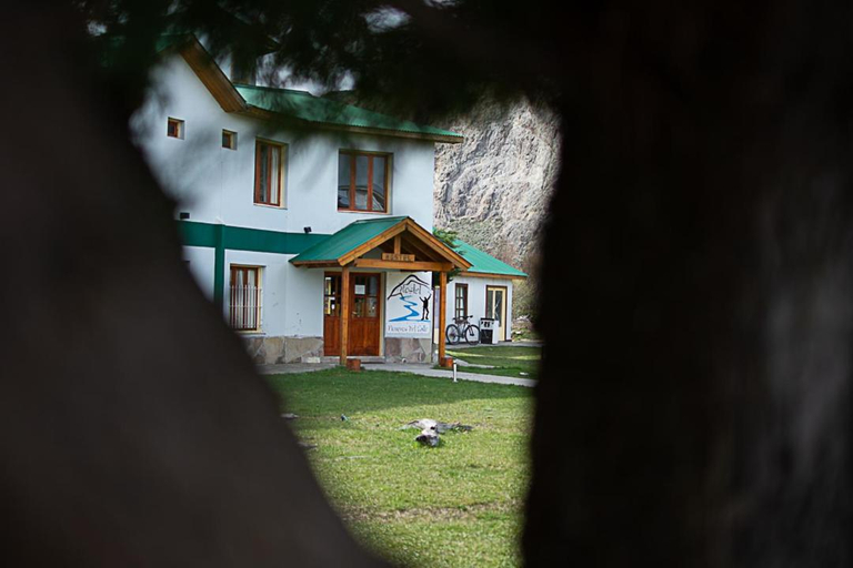 Exterior & Views 1, Hostel Pioneros del Valle, Lago Argentino
