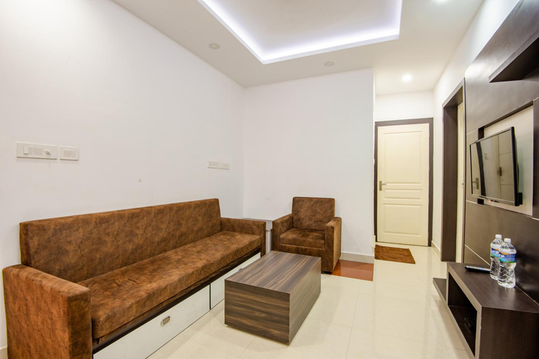 Others 5, Daan Ambalath Maple, Thrissur