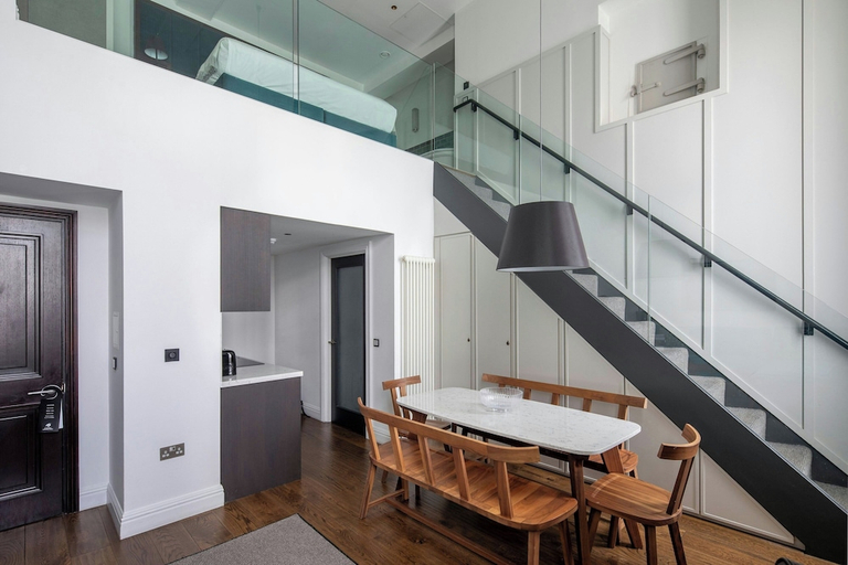 Others 5, The Edinburgh Grand, Edinburgh