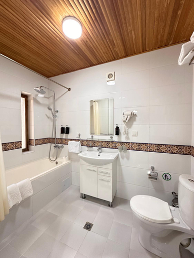 Bathroom 3, Hotel Fatima Boutique, Buxoro