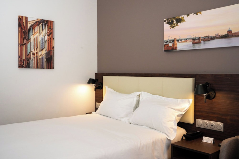 Bedroom 4, Hampton By Hilton Toulouse Airport, Haute-Garonne