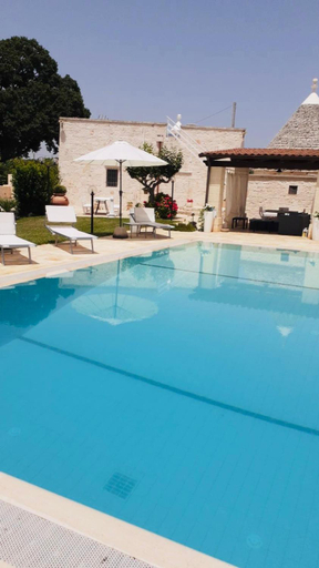 Sport & Beauty 4, Trulli White, Bari