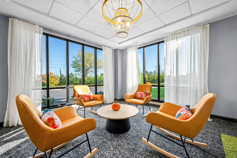 Public Area 2, Spark By Hilton Cleveland Beachwood, Cuyahoga