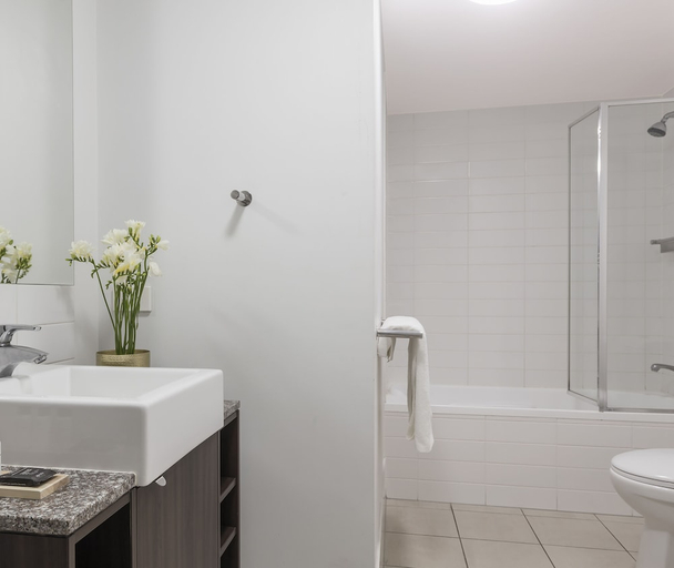 Bathroom 4, Oaks Brisbane Aurora Suites, Brisbane