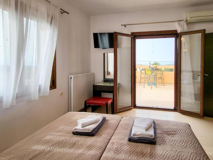 Bedroom 2, villa agnanti 'Marina', Crete