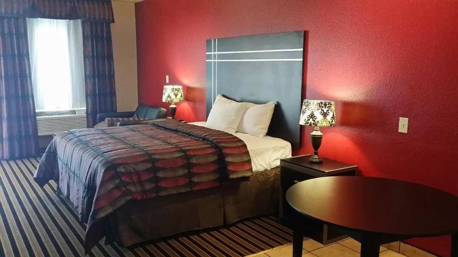 Bedroom 5, Texan Inn and Suites Tilden, McMullen
