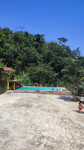 Others 3, Finca San Antonio, Dist. Pochutla