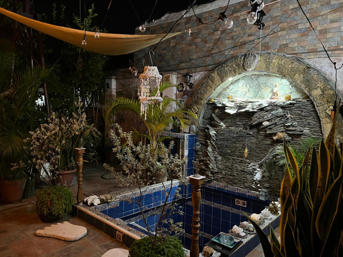 Others 5, Mendoza’s GUEST HOUSE, Santa Ana