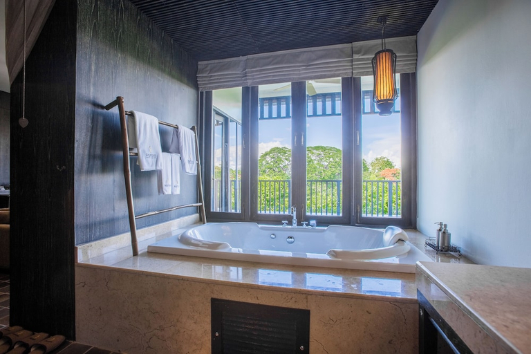 Bathroom 5, Aruntara Riverside Boutique Hotel, Muang Chiang Mai
