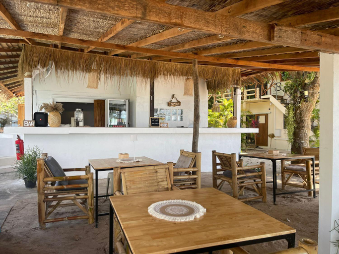 Food & Drinks 5, Munchies Resort, Ko Phangan