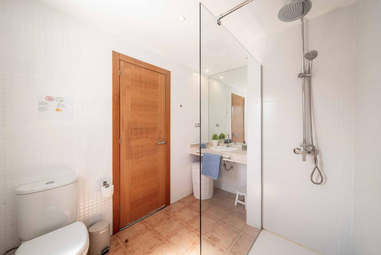 Bathroom 3, Villa Max, Las Palmas