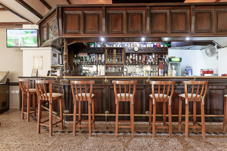 Food & Drinks 4, The Ship Inn Hotel Villas