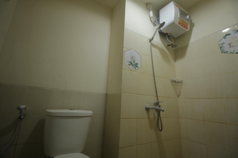 Bathroom 5, Easton Park Residence Naffi Rooms by Mustika, Sumedang