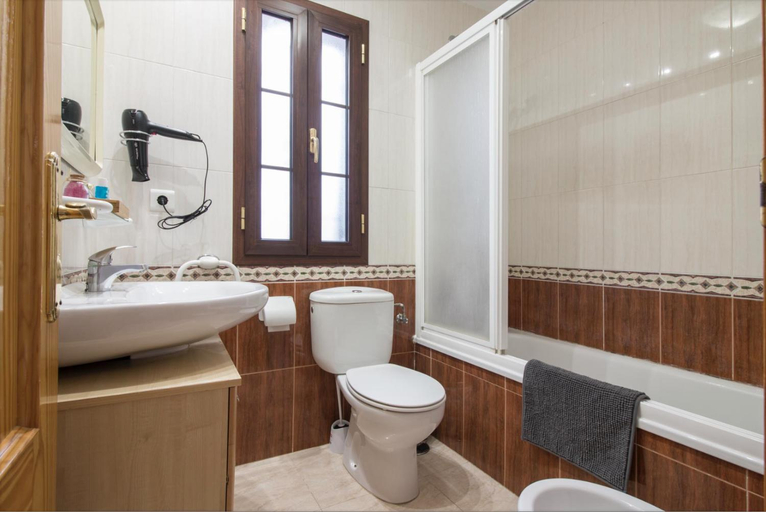 Bathroom 2, Apartamentos Pintada 11, Málaga