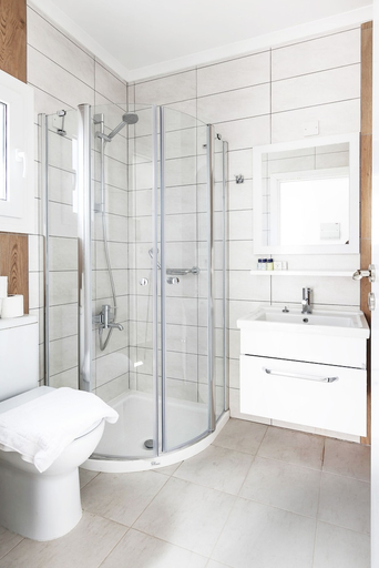 Bathroom 3, The Ship Inn Hotel Villas