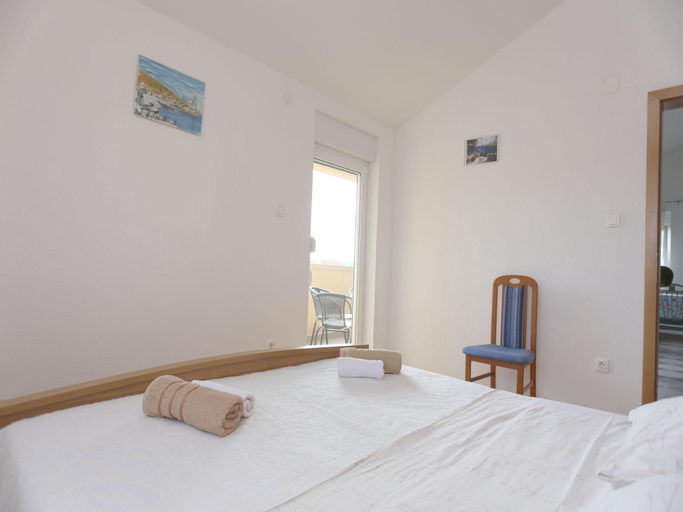 5, Apartment in Kakma near Biograd Beaches, Polača