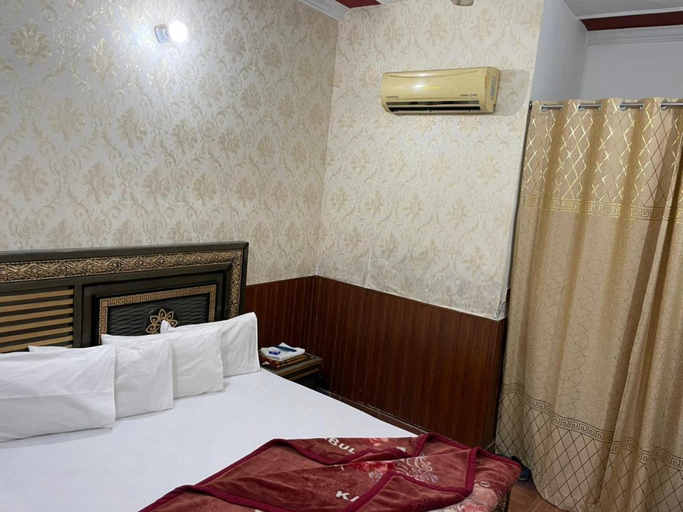Bedroom 3, Hotel Grace Inn, Multan