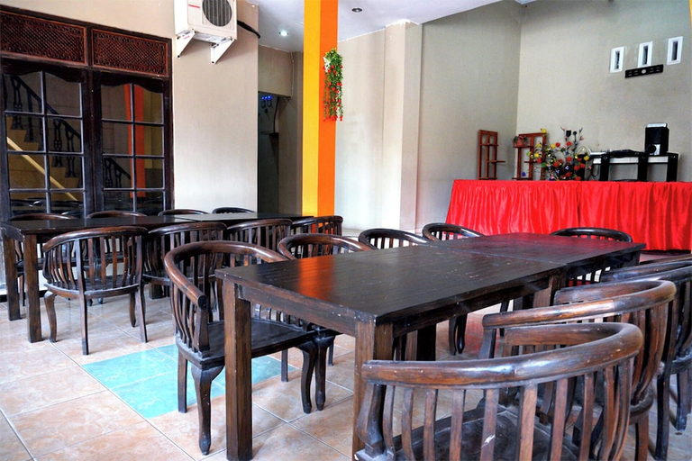 Food & Drinks, Spot On 2629 Duta Karimun, Jepara