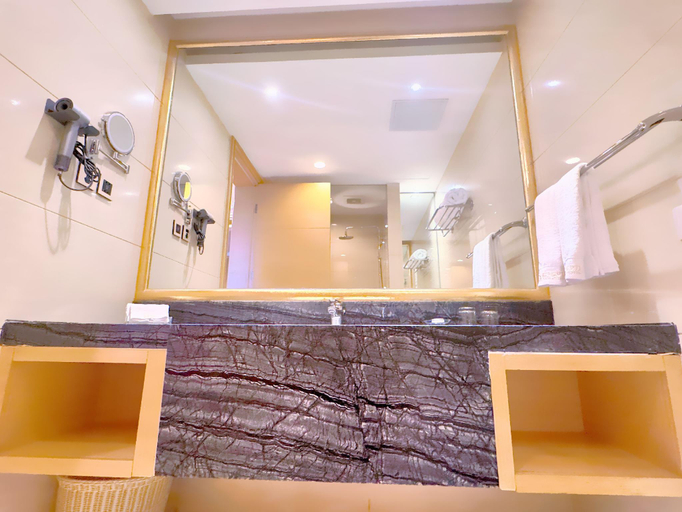 Bathroom 4, Beijing Ordos Aili Hotel-Wangfujing Branch, Beijing