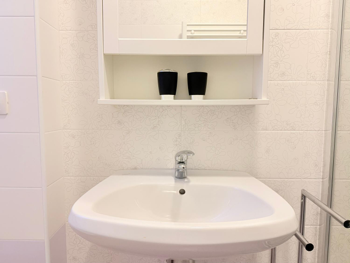Bathroom 2, M333 - Marcelli, bilocale vicino alla spiaggia, Ancona