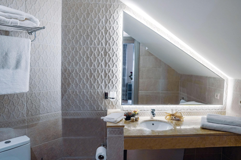 Bathroom 3, Riad Zidania, Meknès