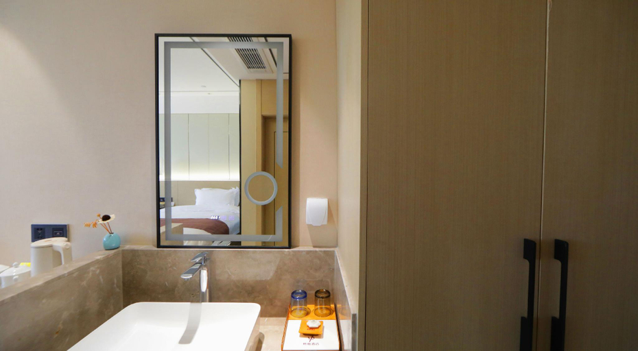 Bathroom 3, Gya Hotel Jurong England International, Zhenjiang
