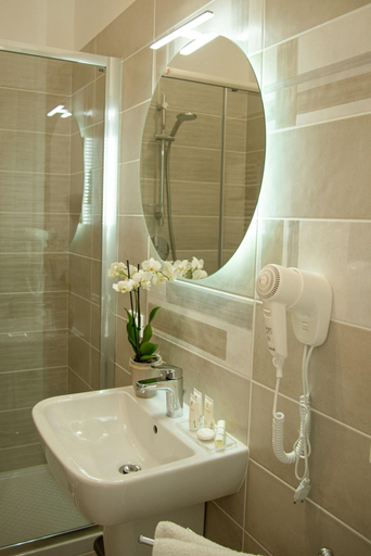 Bathroom 4, Porta Aragonese Luxury Rooms, Palermo