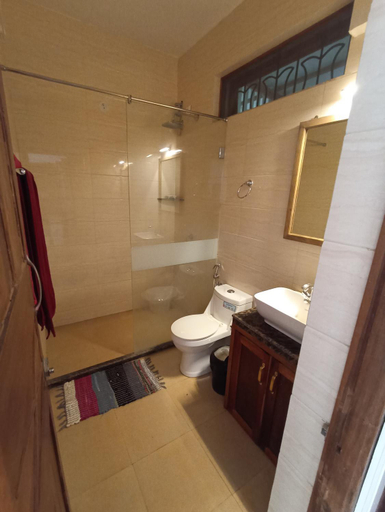 Bathroom, Morjim Plaza, North Goa