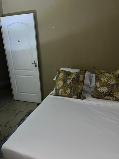 Bedroom 3, Emmanuel-Guest-House, Uthungulu