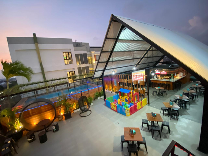Food & Drinks 5, Regantris Malioboro, Yogyakarta