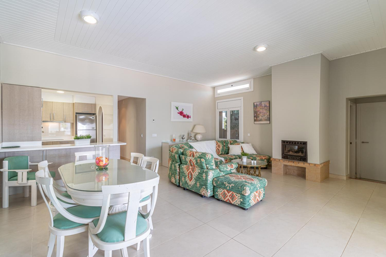 Others 5, Apart-Rent Villa Pani 0141 con piscina y amarre, Girona
