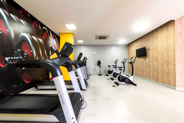 Gym 4, Moderno com AC piscina e academia, São Paulo