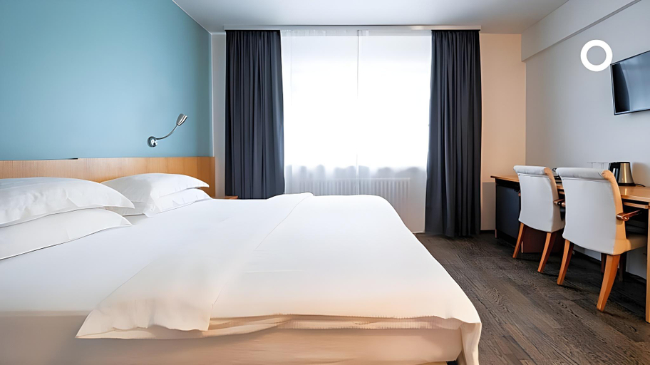 Bedroom 3, CenterHotel Klopp, Reykjavík