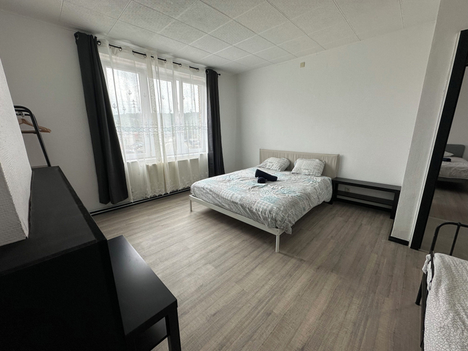 Room 3, Au 8 Duplexe du coin, Liège