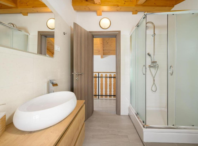 Bathroom 3, Villa Prestige Azinetti With Pool, Svetvinčenat
