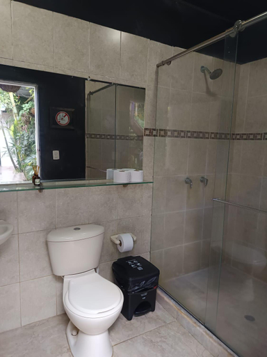 Bathroom 2, Hostal Hilltop Salento, Salento