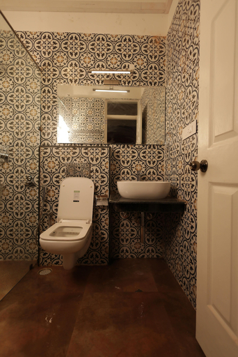 Bathroom 3, Ashvana resort, Hassan