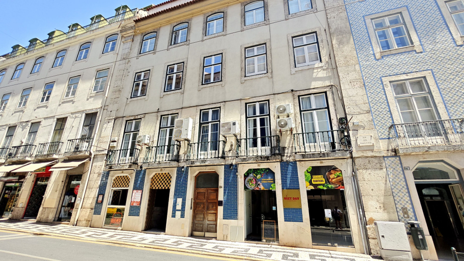 Exterior & Views 2, Lisbon Studios, Lisbon