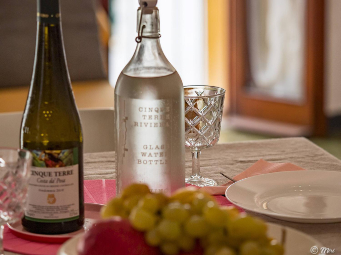 Food & Drinks 5, El Nin Apartment with Terrace, La Spezia