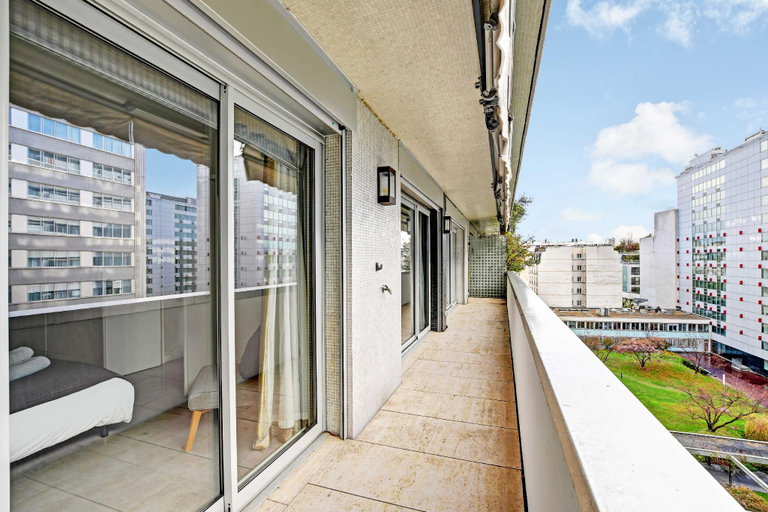 4, Exceptional 3BDR/6P apt - View of the Eiffel Tower, Paris