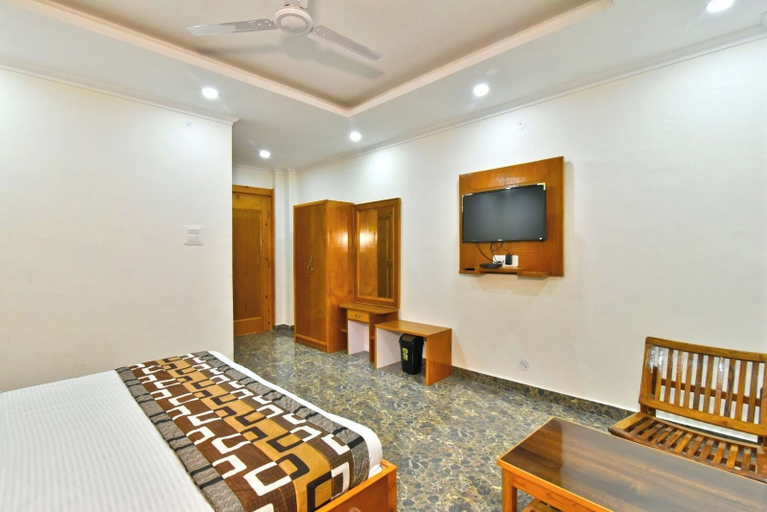 Room 2, Hotel Pine View # 5 Star Feeling # Near Cricket stadium 5 km# VPO, Sudher Dharamshala, Kangra