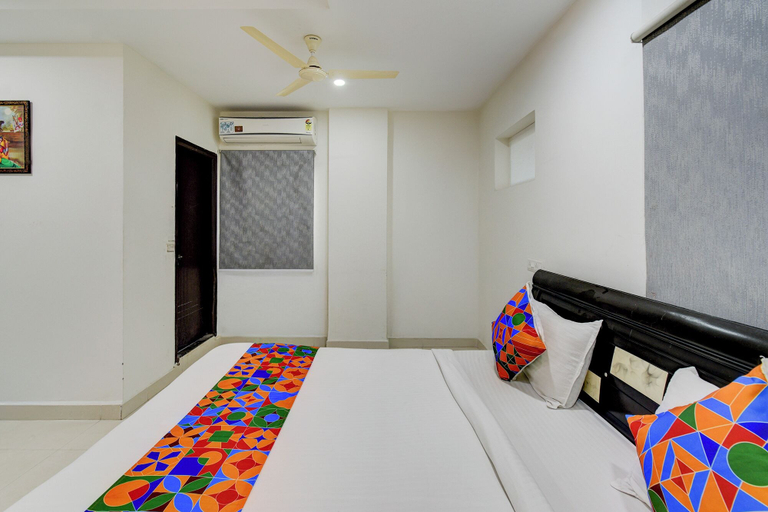 Room 2, Fabhotel Pgr Guest Inn, Hyderabad