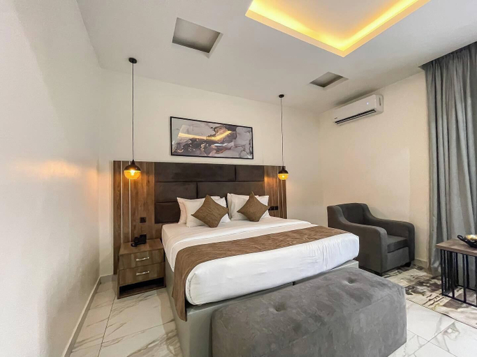 Bedroom 3, Huxton Hotel, Eti-Osa