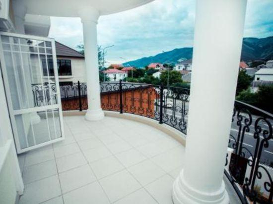 Others 3, Strass, Gelendzhik gorsovet