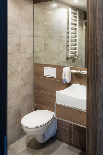Bathroom 3, HOTEL PORTO, Radomsko