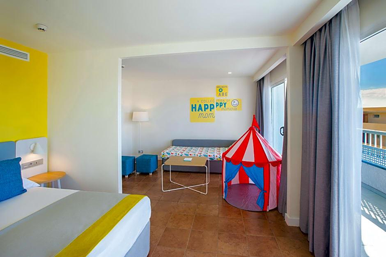 Bedroom 4, Abora Interclub Atlantic by Lopesan Hotels, Las Palmas