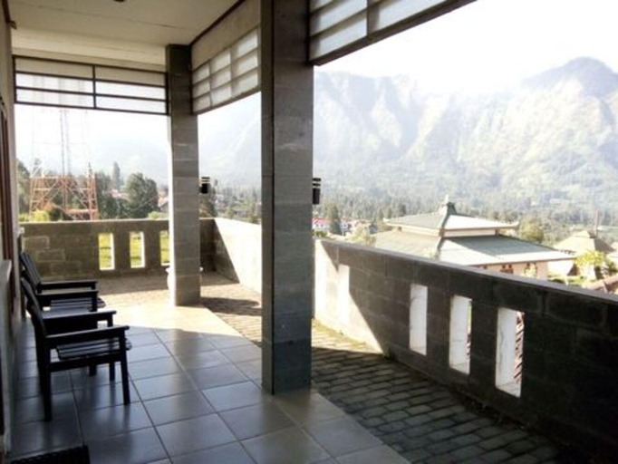 Others 3, Cafe Lava Hostel, Probolinggo